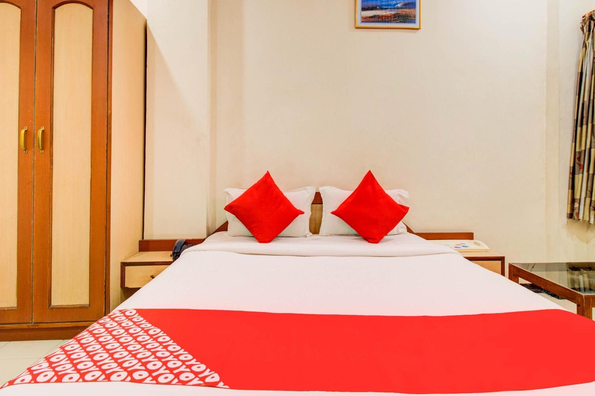 Hotel O Sri Jai Palace Nášik Exteriér fotografie